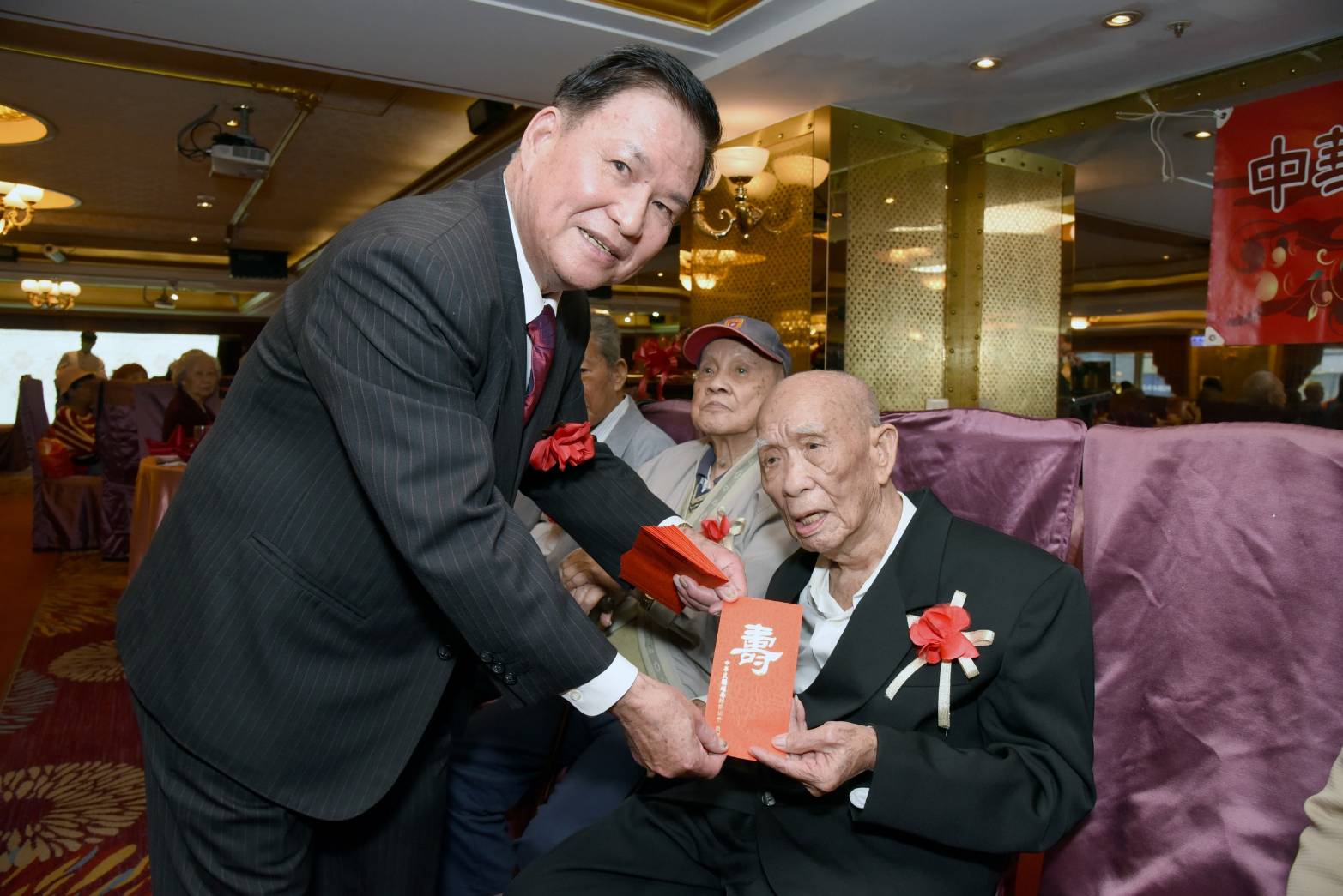 109年越南歸僑協會重陽敬老尊賢餐會