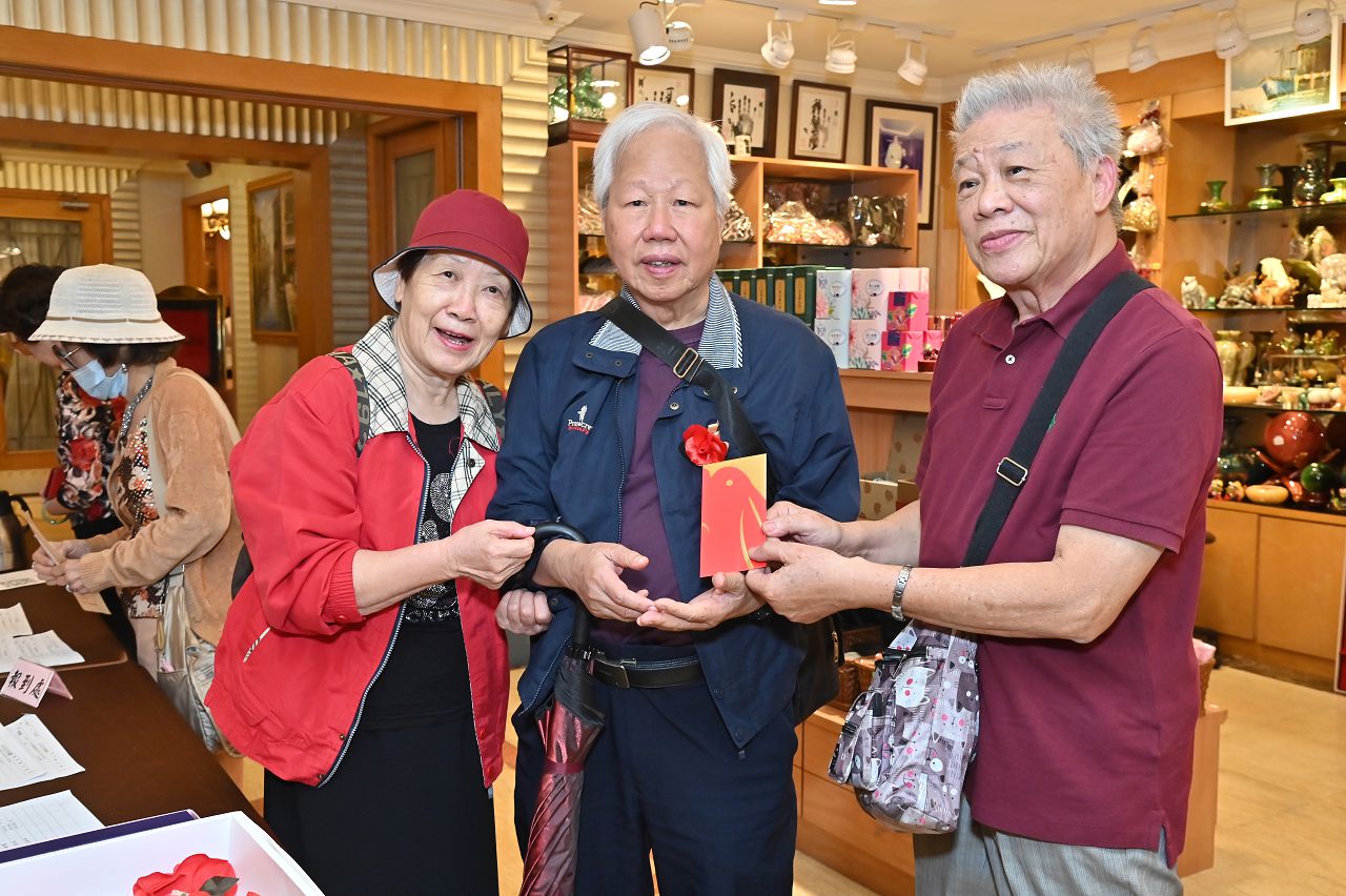 民國112年重陽敬老尊賢餐會